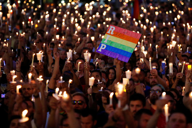 Rays pay tribute to Orlando victims with 'Pride Night' - Taipei Times