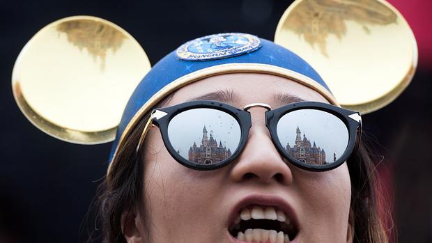 Shanghai Disney makes its debut 