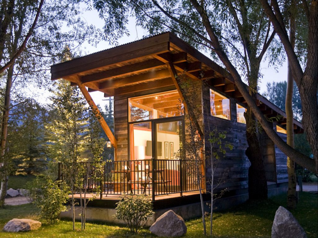 Try before you buy: 10 tiny homes to rent on vacation 