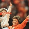 patsummitt238328.jpg 