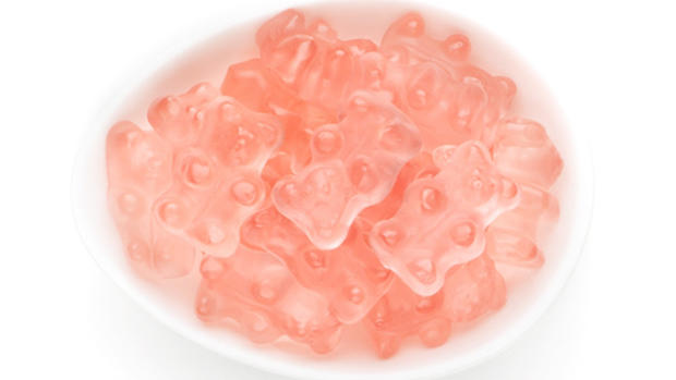 rose-gummy-bears 