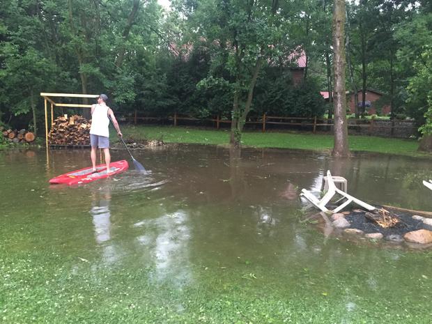 july-5-severe-weather_flooding-near-lake-sylvia-in-annandale_cbs2.jpg 