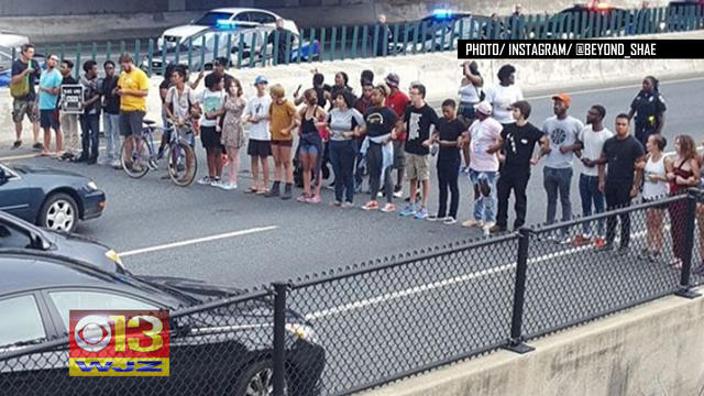 protestors-photo_instagram_beyond_shae.jpg 