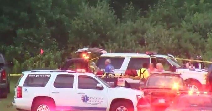 3 killed in small plane crash in upstate New York - CBS News