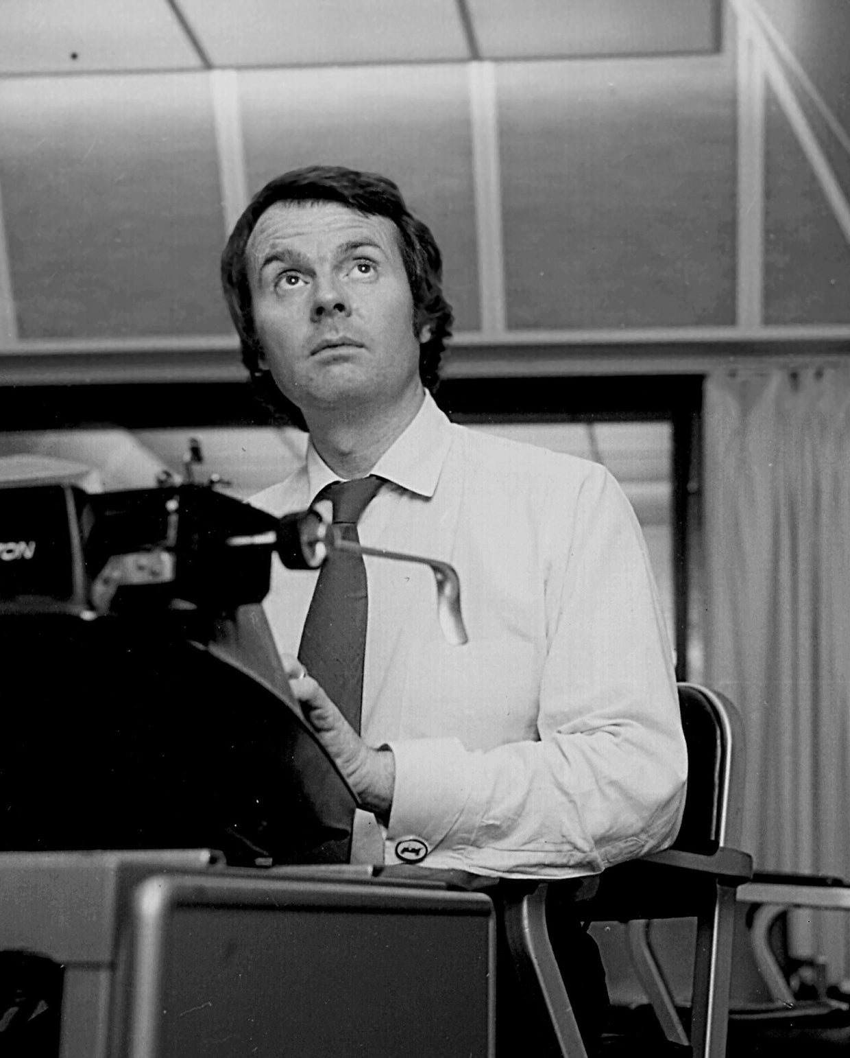 Is Charles Osgood Wife Still Alive - kokgb2e