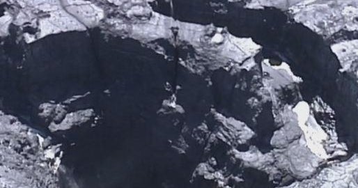 Fertilizer plant leak leads to massive sinkhole in Florida CBS News