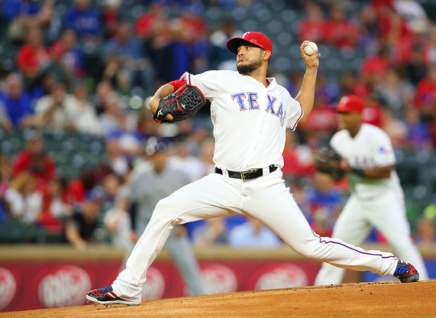 Milwaukee Brewers v Texas Rangers 