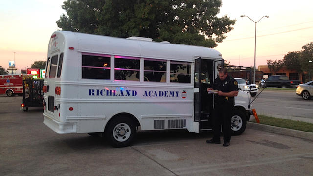 richland-academy-bus.jpg 