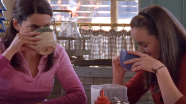 "Gilmore Girls" reboot: First photos released 