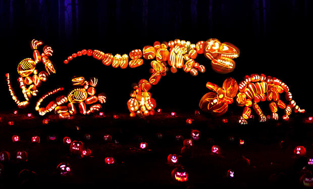 RISE of the Jack O'Lanterns Los Angeles Convention Center  - VERIFIED - Kellie fell 