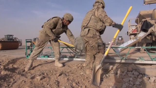 US troops at Qayyarah Airbase, near Mosul, Iraq 