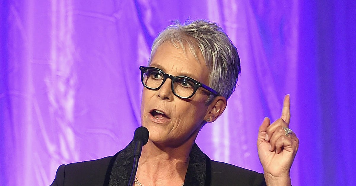 Jamie Lee Curtis stands up for Lindsay Lohan after Trump comments - CBS News