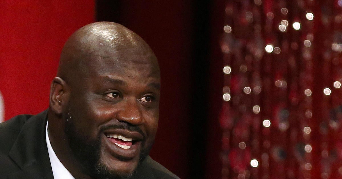 Shaq buys Atlanta Krispy Kreme store, starts partnership with doughnut ...