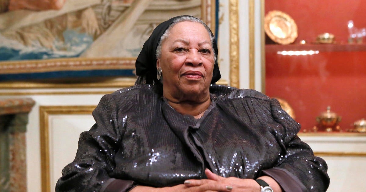 Toni Morrison honored by Academy of Arts - CBS News