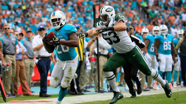 jets_dolphins_gettyimages-621453896.jpg 