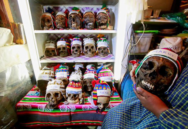 day-of-the-skulls-bolivia-4-2016-11-8.jpg 