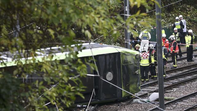 croydon-tram.jpg 