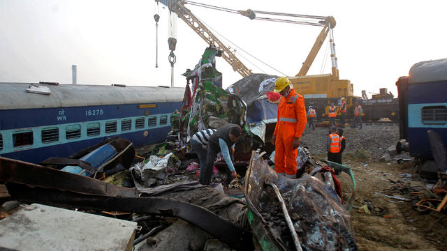 india-train-crash.jpg 