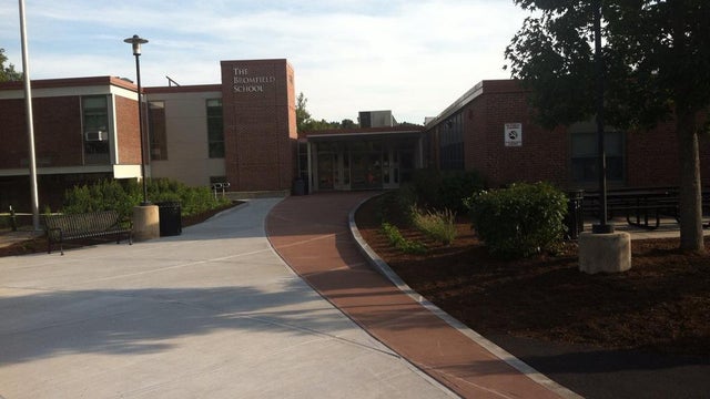 bromfield-school-swastika-2016-11-25.jpg 