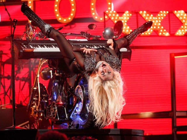 lady-gaga-getty-126326684.jpg 