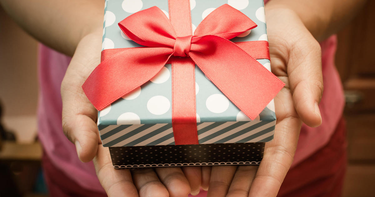 Should You Gift At Work?