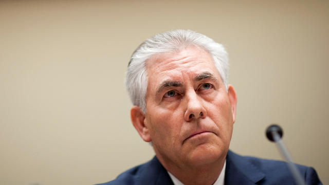 2016-12-10t091843z-706409439-rc122a71ebf0-rtrmadp-3-usa-trump-tillerson.jpg 