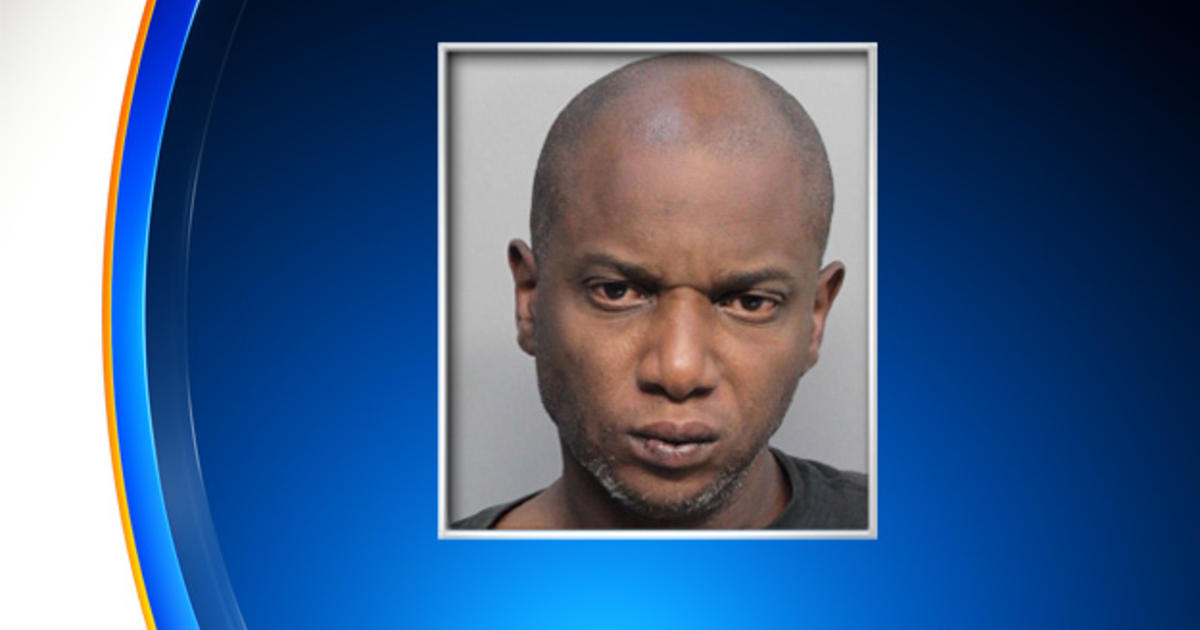 Sex Offender Back Behind Bars Accused Of Battering Woman Cbs Miami