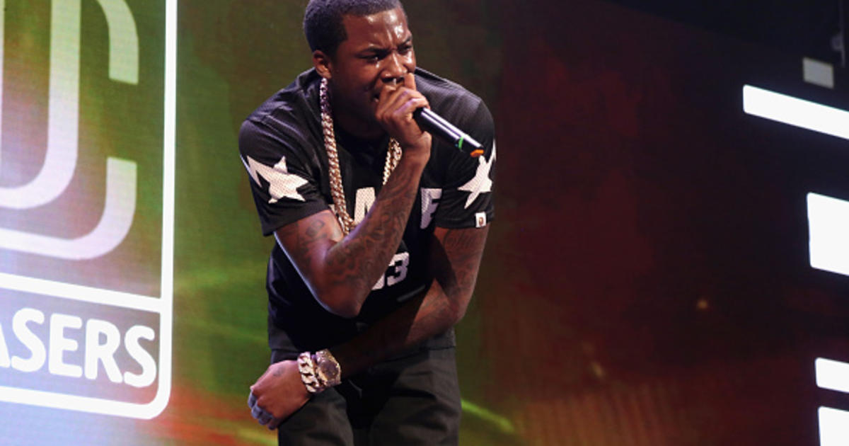 The Latest Meek Mill Debuts Stay Woke Song At Bet Awards Cbs Sacramento 