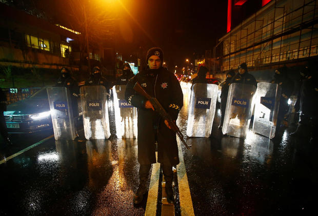 istanbul-terrorist-attack-2-2016-12-31.jpg 