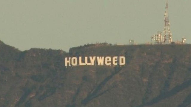 hollyweed.jpg 