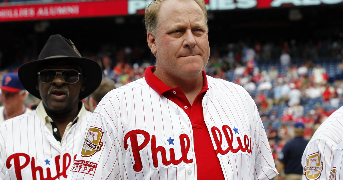 Curt Schilling, former Red Sox and Phillies pitcher, lost entire fortune on  collapse of video game company 