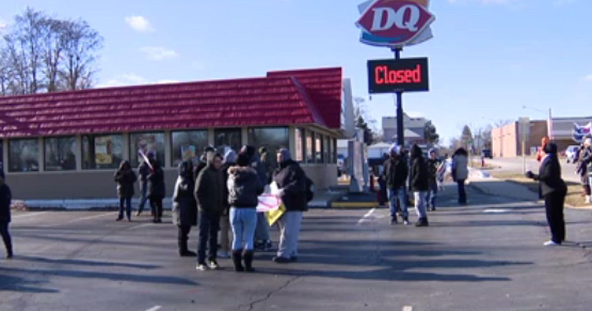 Dairy Queen shuts store after owner directs racial slur at customer - CBS  News