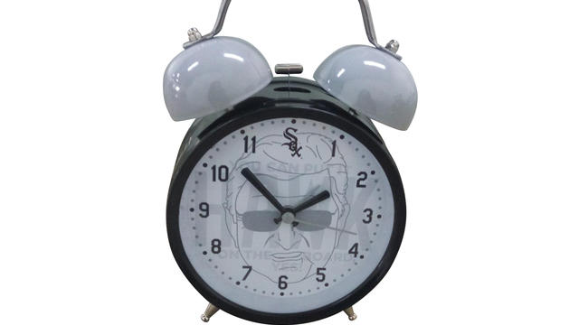 hawk-alarm-clock.jpg 
