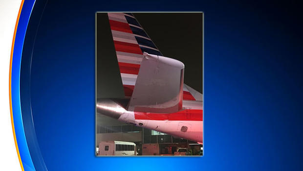 LGA Incident American Airlines Plane 