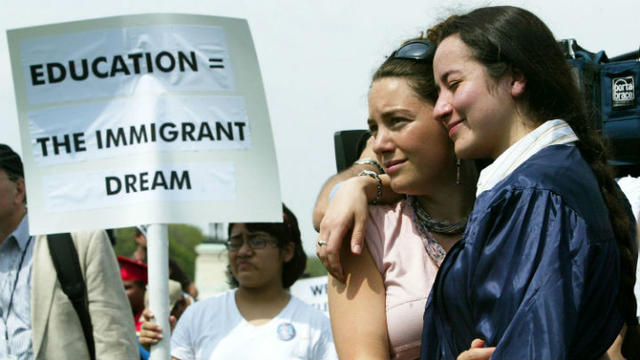 dream-act-students-getty-images.jpg 