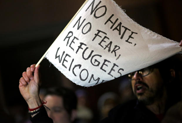 Federal Judge Hears Challenge Against Muslim Immigration Ban 