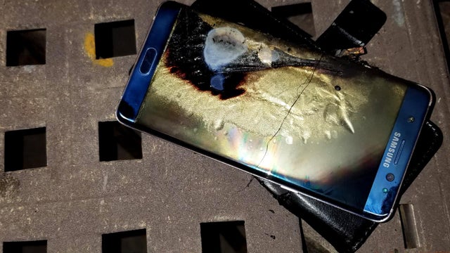 axelrod-samsung-burned-phone-2017-2-2.jpg 
