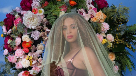 beyonce-instagram-pregnancy-2017-2-1.png 