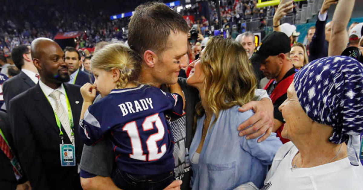 Family And Football': Tom Brady Shares Family Photo Ahead Of Super Bowl -  CBS Boston