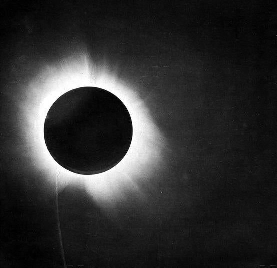 8-total-solar-eclipse-1919.jpg