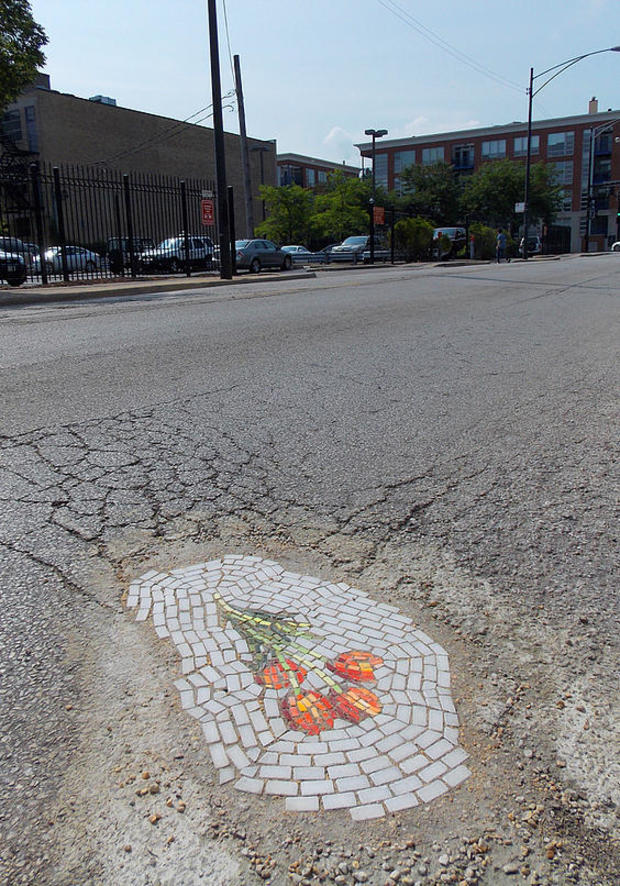 jim-bachor-pothole-art-tulips.jpg 