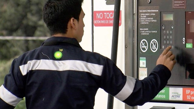 cbs-nueva-gasolinera-de-bp-en-mx.jpg 