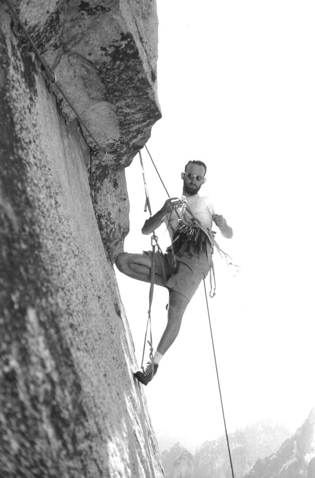 royal-robbins-photo-tom-frost.jpg 