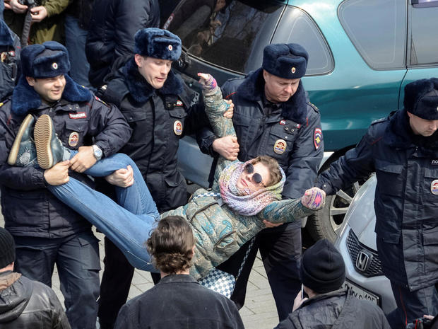 russia-protests-2017-03-26t092836z-399741399-rc17c2994180-rtrmadp-3-russia-protests.jpg 