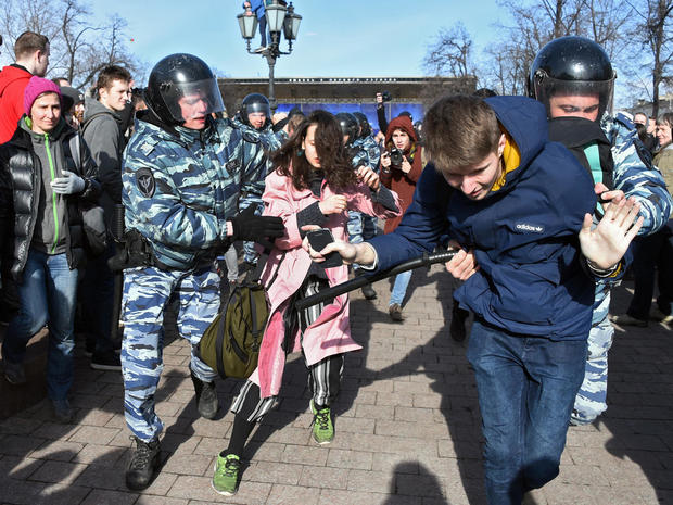 russia-protests-getty-657948318.jpg 