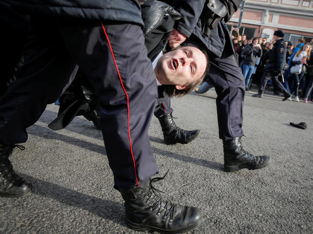 russia-protests-2017-03-26t152038z-2126902538-rc1d1fe770d0-rtrmadp-3-russia-protests.jpg 