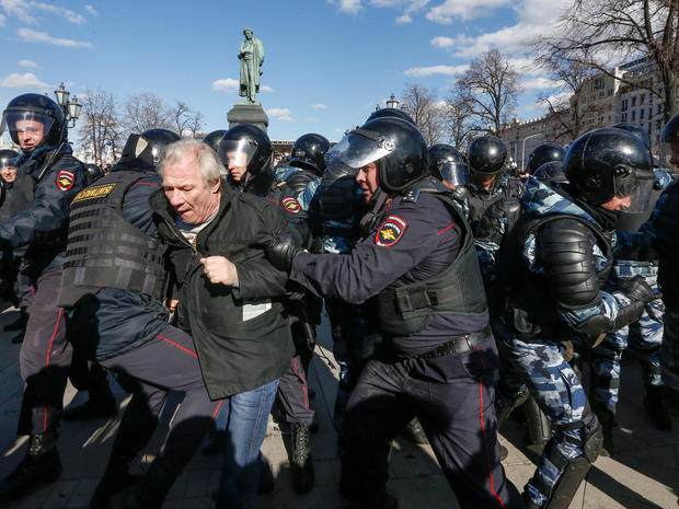 russia-protests-2017-03-26t142617z-465819766-rc1cb3edb3b0-rtrmadp-3-russia-protests.jpg 