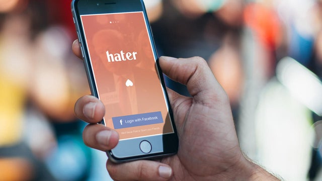 hater-app-on-phone-promo.jpg 