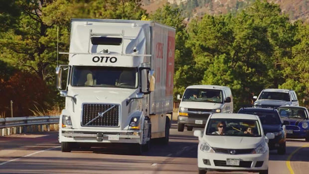 otto-self-driving-truck-on-road-620.jpg 