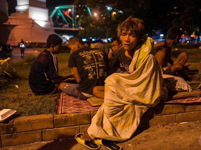 rcb-20100711-homeless-bangkok-0205-cbs.jpg 